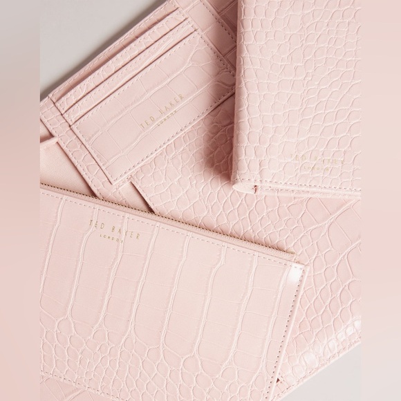 Ted Baker Passport Holder and Travel Wallet - Picture 3 of 7